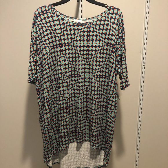 NWT Lularoe Irma - Picture 1 of 4